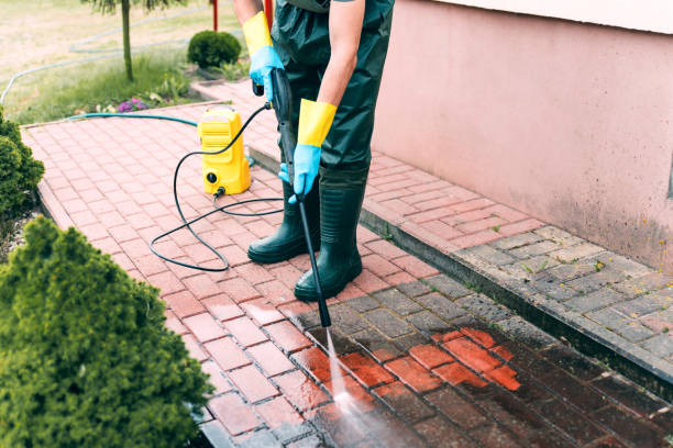 Best Commercial Building Pressure Washing  in Belleair, FL
