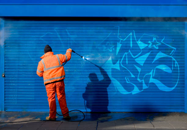 Best Commercial Building Pressure Washing  in Belleair, FL